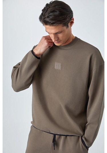 PLEMON Erkek Bisiklet Yaka Uzun Kol Baskı Detaylı Oversize Koyu Kahverengi Sweatshirt