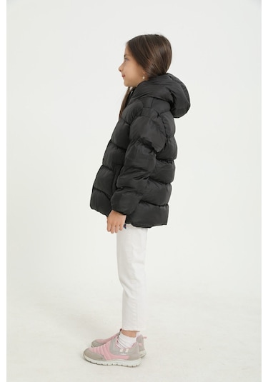 Freemen Kız Çocuk Siyah Polarlı Kürklü Kapüşonlu Su Geçirmez Rüzgara Dayanıklı Şişme Kışlık Mont Siyah