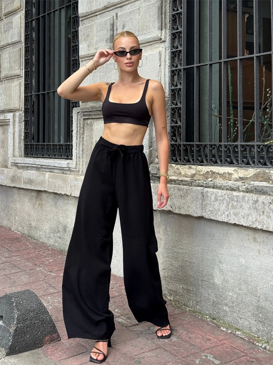 Kadın Yüksek Bel Kuşaklı %100 Viscose Pamuk Geniş Paça Şık Casual Büyük Beden Curve Pantolon Siyah