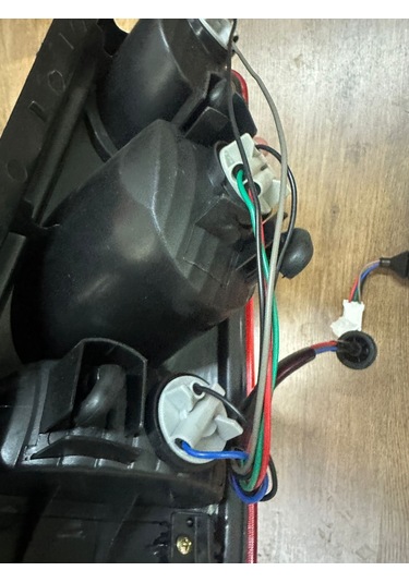 Hyundai Matrıx Sağ Sol Stop Lambası 2001-2005