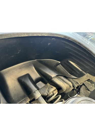 Dacia Duster 4x2 Ferrous Sağ Arka Davlumbaz 2018 Ve Üstü