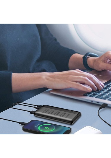 Lenyes PX135P 10w 10000mah Led Işık Göstergeli Taşınabilir Powerbank Siyah