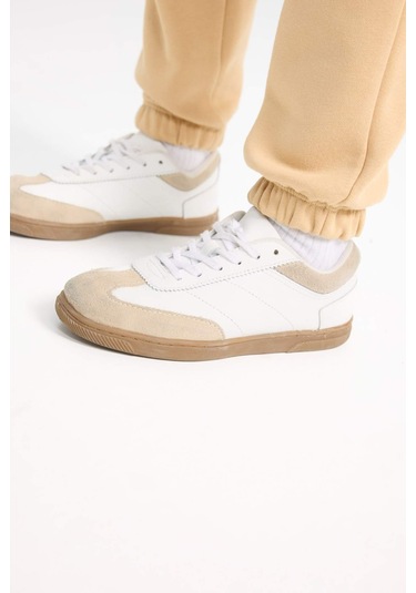 DeFacto Kız Çocuk Standart Fit Beli Paçası Lastikli Baskılı Jogger Eşofman Altı D2295A824WNBG68 Bej DeFacto Kız Çocuk Standart Fit Beli Paçası Lastikli Baskılı Jogger Eşofman Altı D2295A824WNBG68 Bej