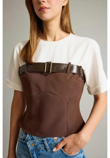 Defacto Bisiklet Yaka Kemer Detaylı Kısa Kollu Bluz G4709ax25wnbn306 Kahve-bn306