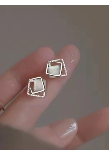 925 Ayar Gümüş Kristal Taşlı Geometrik Kare Küpe Gümüş