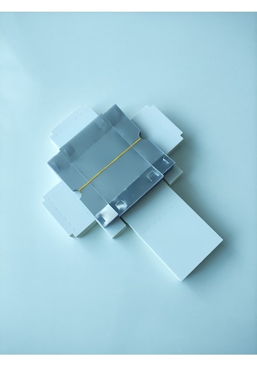 8x8x3 Beyaz Asetat Kapaklı Hediyelik Kutu 100 Adet