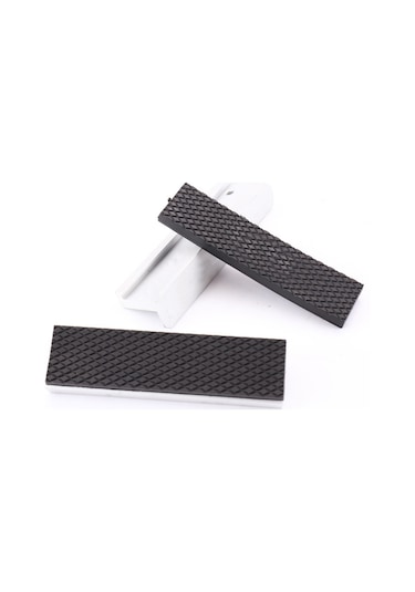 Geeksen Alüminyum-rapti Kompozit Vise Ağzı Koruması, Manyetik Tutucu İle Ahşap/metal/plastik Parçaları Güvenli Tutun, 100mm Uzunluk