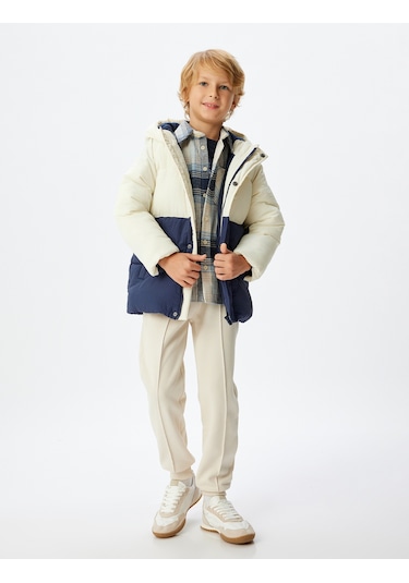 Koton Şişme Mont Kapşonlu Cep Detaylı Rüzgar Kapaklı Ekru 5wkb20020tw Ekru