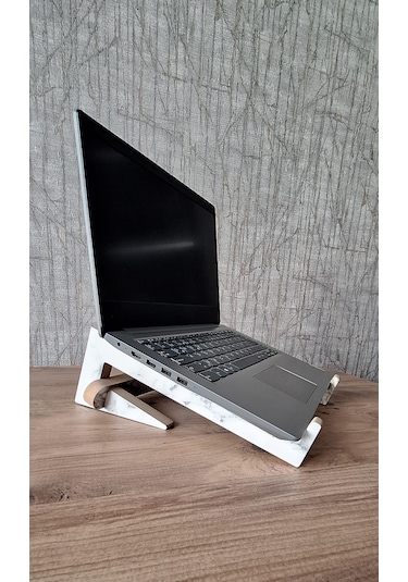 Ahşap Laptop Standı Tüm Modellerle Uyumlu Beyaz Mermer Mdf