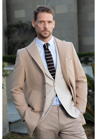 Erkek Bej Yünlü Dynamic Fit Sivri Yaka Kaban 25ks016004653 Bej Bej