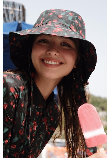 Manuka Bağlamalı Bucket Şapka Cherry Çok Renkli