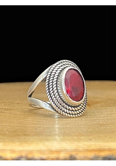 925 Ayar Gümüş Oval Yakut Taş Otantik Üst Kalite Kadın Yüzük