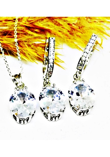 Lilahgümüştr Gümüş Oval Beyaz Taşlı Kadın Kolye Küpe