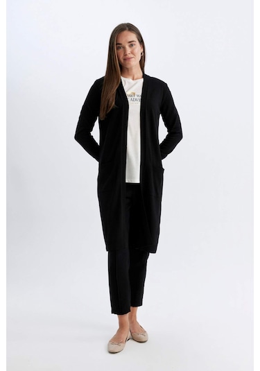 Defacto Regular Fit V Yaka Basic Düz Cepli Uzun Siyah Triko Hırka G5685AZ24AUBK81 Siyah