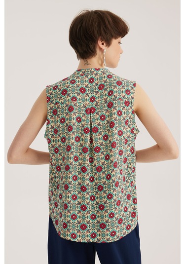 Yeşil Kolsuz Bluz 001