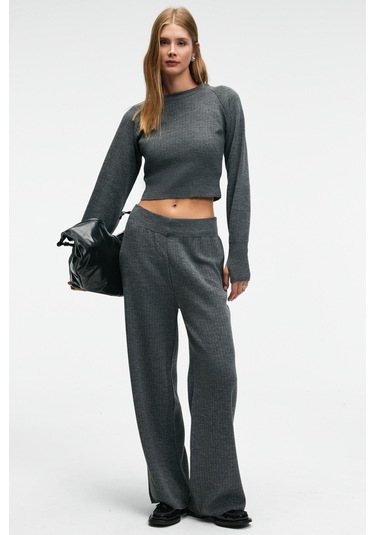Grımelange Marıposa Kadın Yuvarlak Yaka Çizgi Desenli Crop Geniş Paça Triko Antrasit Alt-üst Takım Antrasit