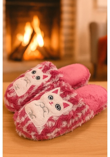 Kıty Cat Kedili Kapalı Kadın Ev Terliği Kışlık Terlik Pembe