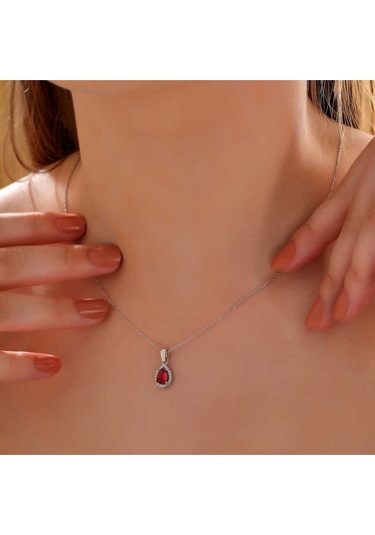 Casera's Gümüş Pembe Damla Zirkon Taşlı Kadın Kolye Csr2181305 Gümüş Casera's Gümüş Pembe Damla Zirkon Taşlı Kadın Kolye Csr2181305 Gümüş