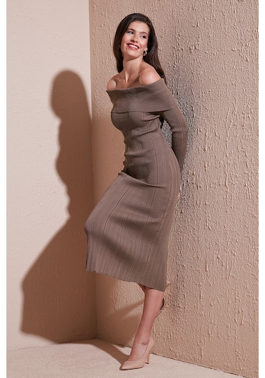 Lela Premium Fitilli Carmen Yaka Slim Fit Midi Boy Triko Bayan Elbise 680El00033 Vizon