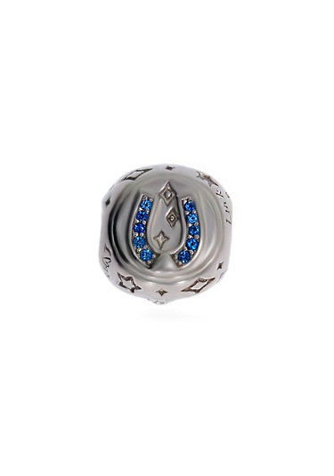 Kadın Üç Yüzlü Nal Uğur Böceği Ve Yonca Şans Gümüş Charm