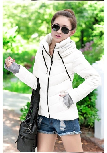 Kışlık Su Geçirmez Şık Kısa Şişme Kadın Mont Beyaz