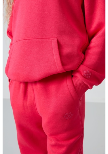 Tommy Life Viva Kırmızı Pamuklu İçi Tüylü Yumuşak Dokulu Standart Fit Nakışlı Kız Çocuk Eşofman Takım - 75162 Kırmızı Tommy Life Viva Kırmızı Pamuklu İçi Tüylü Yumuşak Dokulu Standart Fit Nakışlı Kız Çocuk Eşofman Takım - 75162 Kırmızı