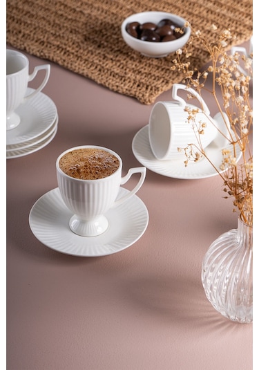 İstanbul Porselen Mahir 6 Kişilik Kahve Fincan Takımı