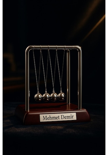 İsim Yazılı Kişiye Özel Newton Sarkaçı Metal Denge Topu Masaüstü Ofis Şık Dekoratif Hediye Küçük Boy