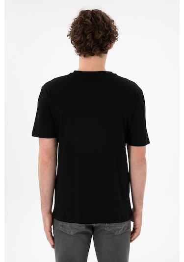U.S. Polo Assn. Erkek Regular Fit  V Yaka Siyah Basic Tişört 50305858-VR046