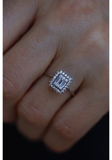 Yenigün Kuyumculuk 14 Ayar Altın Çiçek Model Baget Yüzük