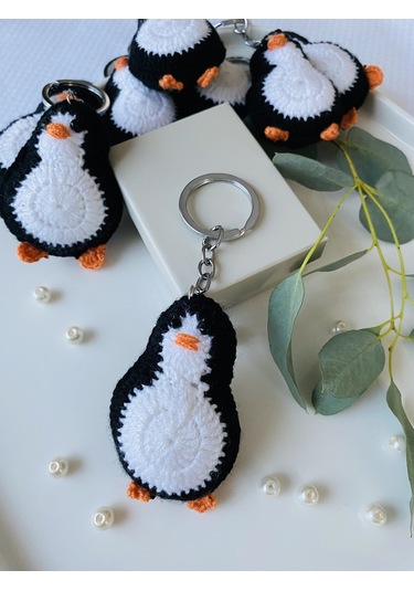 Fynbos Amigurumi Penguen Figürlü El Yapımı Anahtarlık