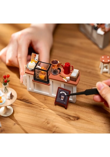 Rolife Slow Life Cafe - Kendin Yap Minyatür Maket