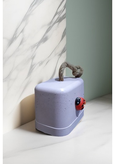 Beton Stoper Dekoratif Uğur Böcekli Beton Kapı Stoperi Kapı Önü Ağırlık Kapı Tamponu Lila