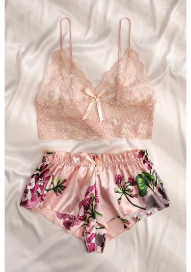 Merry See Dantel Büstiyerli Çiçekli Sütyen Şort Pijama Takımı Çok Renkli