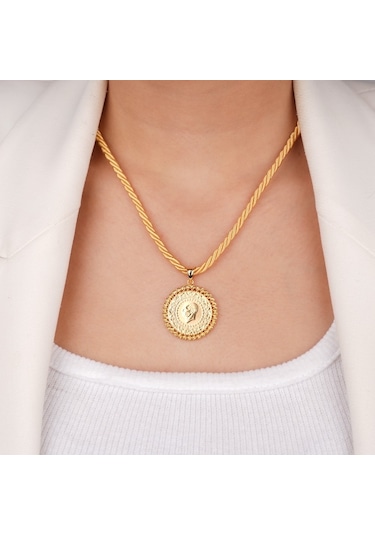 Özden Kuyumcusu Dorika Çerçeveli Yarım Altın Kolye Ucu