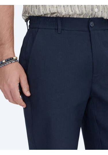 Lacivert Dokuma Jogging Fit Casual Pamuk Karışımlı Bermuda Lacivert