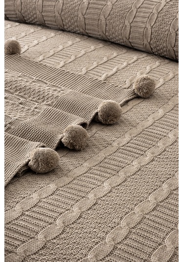 Sevim Çift Kişilik Ponponlu Triko Örme Battaniye - Yumuşak Doku & Şık Tasarım - Mint Yeşili - 220x240 Cm Bej Bej