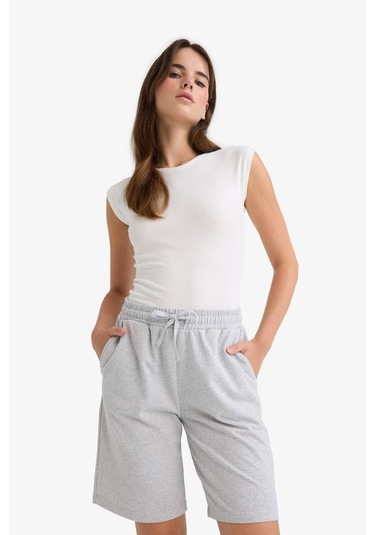 Defacto Regular Fit Normal Bel Düz Paça İnce Bermuda Şort W9369az25augr93 Gri