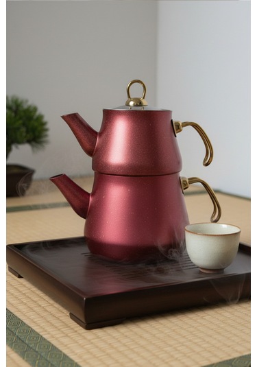 Yunusoğlu Home Granit Kaplama Gold Kulplu Cam Kapak Çaydanlık Bordo Bordo-gold