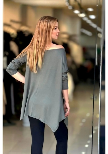 Kayık Yaka Asimetrik Bluz Haki Yeşil