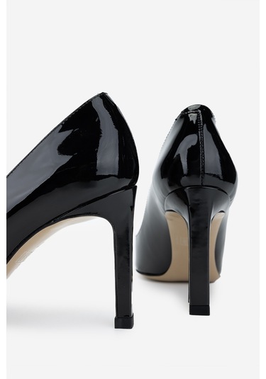 Valmenti Nuc Kadın Siyah Rugan Hakiki Deri Topuklu Ayakkabı 613 27235 Bn Ayk Y24 Siyah Rugan