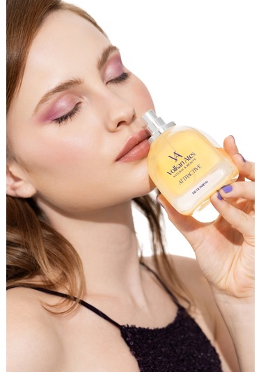 Volkan Ates Natural & Beauty Attractive Kadın Parfüm 100 Ml