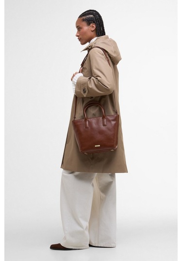 Barbour Birch Deri Kol Çantası Br11 Brown Kahverengi