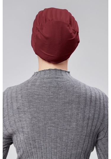 Kadın Tesettür Hazır Pratik Geçmeli Bone Lastikli Kaymaz Bordo Bordo