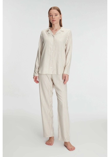 Uzun Kol Çizgili Gömlek Ve Pantolon Takım Pijama Takımı Ten