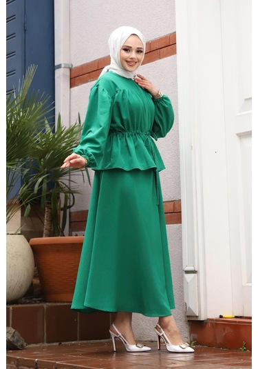 Bronş Detaylı Tesettür Yeşil Takım Yeşil