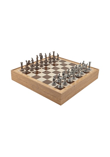 Gifthome Orta Boy Metal Roma İmparatorluğu Satranç Takımı Antik Ve Rustik Desenli Sandıklı Mdf Tahtası 36x36x6 Cm.