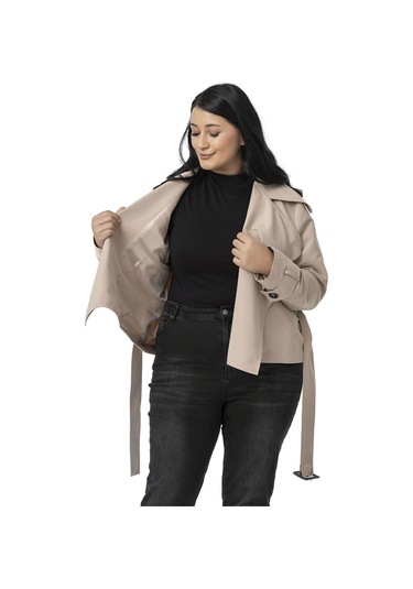 Büyük Beden Mono Yaka Kemerli Astarlı Kısa Bej Rengi Trençkot Bej