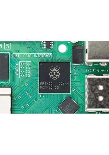 Raspberry Pi 5 4 GB
