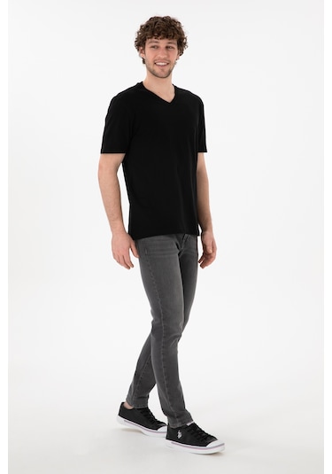 U.S. Polo Assn. Erkek Regular Fit  V Yaka Siyah Basic Tişört 50305858-VR046